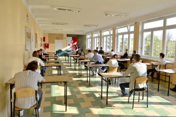 Dziś ostatni dzień egzaminów gimnazjalnych 2014. Przed uczniami dwa egzaminy - z wybranego języka obcego (na poziomie podstawowym i rozszerzonym).