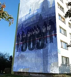 Mural o Dywizjonie 303 autorstwa Justyny Dziechciarskiej.