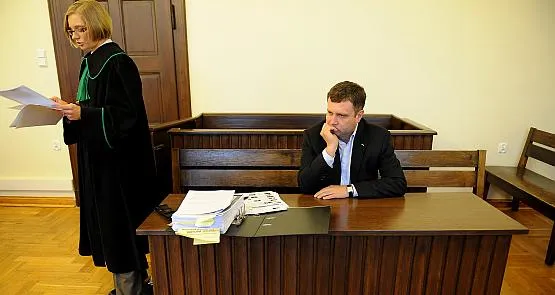 Jacek Karnowski ma coraz mniej powodów do zmartwień. Prokuratura zajmuje się jednak jeszcze sześcioma zarzutami wobec prezydenta Sopotu.