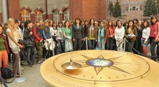 Podczas zeszłorocznej akcji "Dziewczyny na politechniki" uczelnię odwiedziło kilkaset młodych kobiet, które myślą o studiach na Politechnice Gdańskiej.