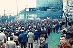 Pochód pierwszomajowy w 1982 r. był demonstracją siły Solidarności, mimo wprowadzonego stanu wojennego.