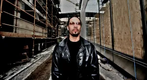 Roni Size to ojciec chrzestny stylistyki drum'n'bass. Zagra na Placu Zebrań Ludowych 9 maja.