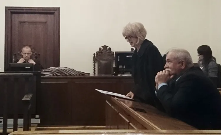 Mirosław Domosławski, były dyrektor PCT, zarzuty prokuratorskie uznaje za "niezrozumiałe" i domaga się uniewinnienia. Prokuratura chce dla niego dwóch lat więzienia w zawieszeniu.