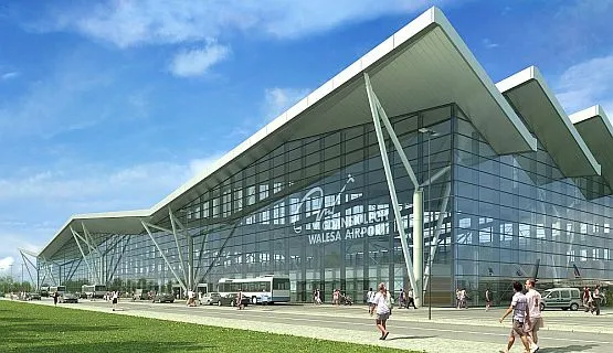 Konsorcjum firm Budimex-Dromex i Doraco wygrało pod koniec lutego 2009 roku przetarg na budowę nowego terminala pasażerskiego.