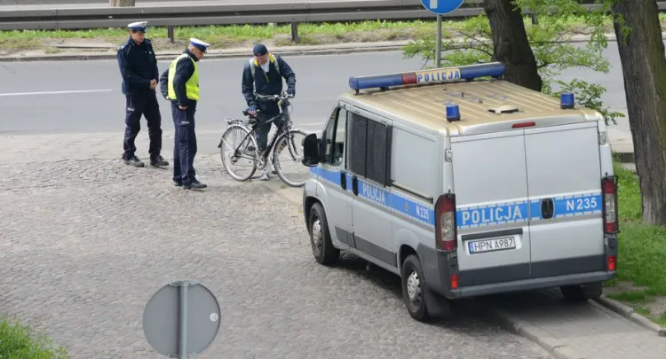 Policjanci sprawdzali zachowanie rowerzystów przez dwie godziny. W tym czasie wystawili siedem mandatów.
