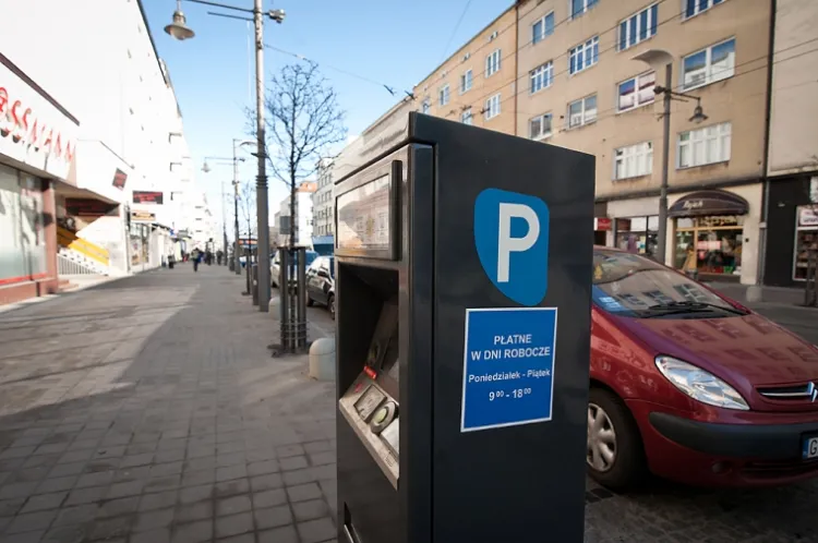 Strefa Płatnego Parkowania w Gdyni działa od 1 sierpnia 2009 roku.