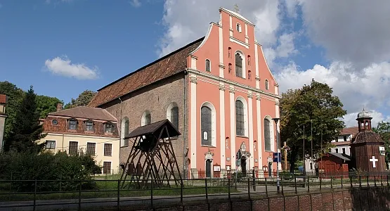Nowa siedziba arcybiskupa Gdańskiego będzie się mieścić tuż przy kościele św. Ignacego Loyoli na Oruni.
