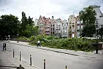 We wtorek wycięto drzewa przy ul. św Ducha w Gdańsku. Mieszkańcy stracili część zieleńca. 