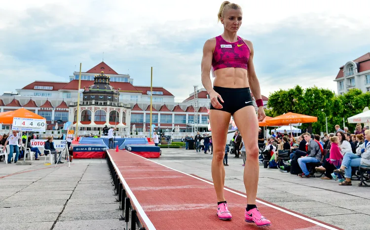 Anna Rogowska zakończyła drużynowe mistrzostwa Europy bez punktu i zaliczonej wysokości.