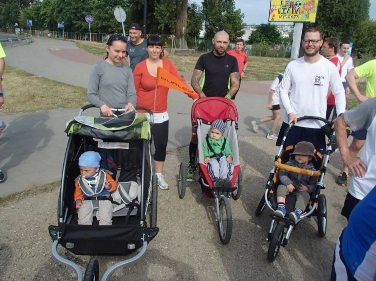 Na trasie parkrun Gdańsk pojawili się najmłodsi uczestnicy, którzy na razie dystans musieli pokonać... w wózkach.