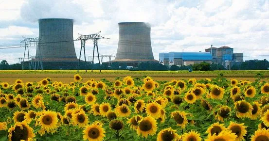 Na Pomorzu ani nawet w całej Polsce, nie ma jeszcze takich elektrowni jak ta w Saint-Laurent-des-Eaux we Francji. Mimo to Politechnika Gdańska zaczyna kształcić specjalistów od energetyki jądrowej.