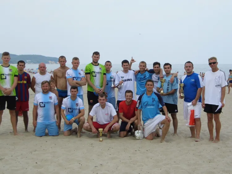 Bohaterowie Patrick Cup na sopockiej plaży