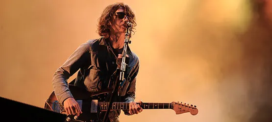 Muzyczną furrorę pierwszego dnia festiwalu zrobiła długo wyczekiwana grupa Arctic Monkeys.