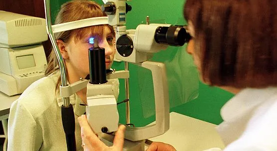 Do tej pory badanie oka kojarzyło się z wizytą u okulisty. Teraz zajmą się tym również psycholodzy.