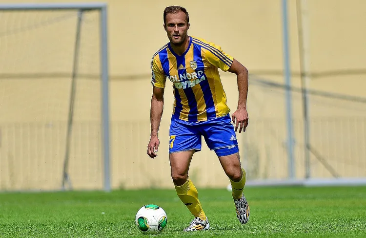 Arka niemal przez cały mecz dominowała nad GKS Tychy, ale pierwsze zwycięstwo w sezonie Antoni Łukasiewicz zapewnił gdynianom dopiero pod koniec spotkania. 