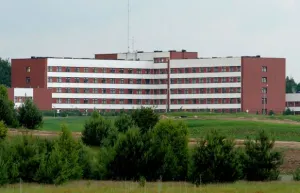 W czwartek, 21 sierpnia, do szpitala w Kościerzynie ponownie trafili pacjenci z objawami zatrucia. To ośmioro dzieci z Gdańska, które przebywały na koloniach we Wdzydzach Kiszewskich. 