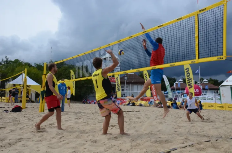 Niedziela to ostatnia okazja, aby wziąć udział w gdańskim, wakacyjnym turnieju siatkówki plażowej.