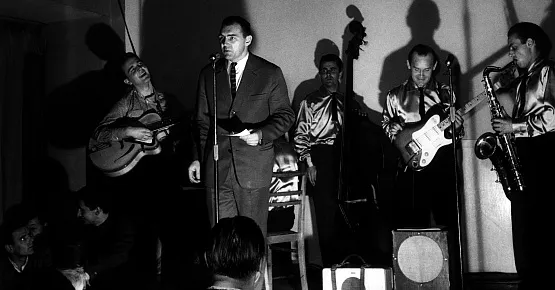 50 lat temu w Rudym Kocie wystąpił zespół Rhythm and Blues, zapowiadał ich twórca grupy Franciszek Walicki. 