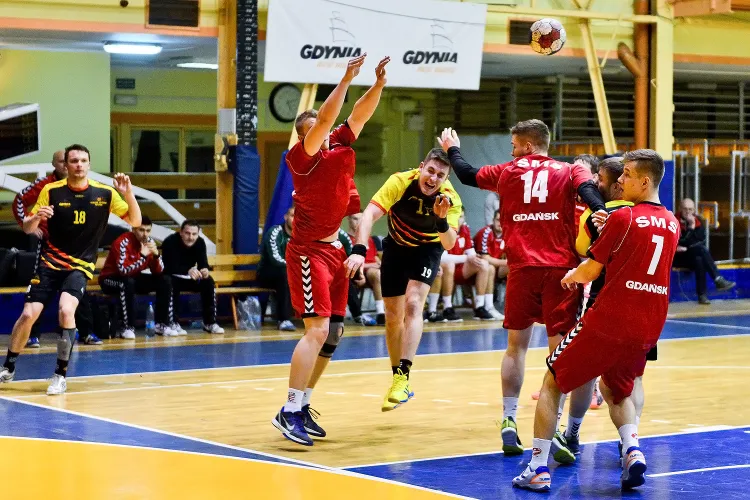 Zarówno piłkarze ręczni Kar-Do Spójni Gdynia jak i SMS Gdańsk liczą na wyższe miejsca niż w poprzednim sezonie, gdy rywalizację w grupie A I ligi kończyli na pozycjach 10-11. 