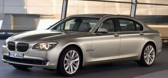 Nowe BMW 7. Czy po raz kolejny auto zostanie uznane za niemal absolutny wzorzec luksusu? 