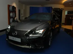 Lexus RC F - mocna konkurencja dla BMW M4.