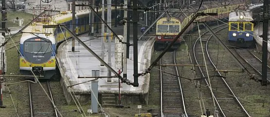 Pociągi, a nie tramwaje,  pojadą na lotnisko w Gdańsku. 
