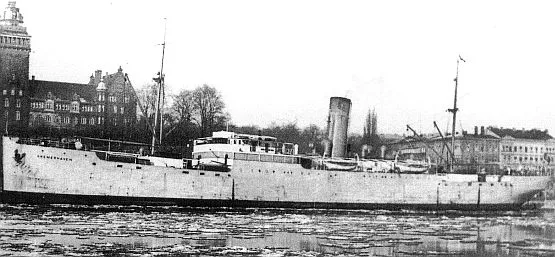 31 października 1944 r., w odległości ok. 30 mil morskich od Helu, SS Bremerhaven poszedł na dno. Spoczywa na głębokości ok. 67 metrów. 