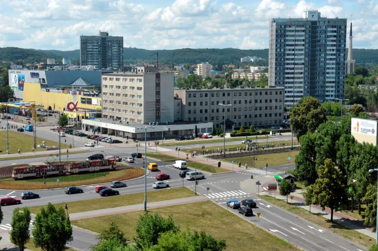 W czerwcu 2014 podsekretarz stanu w Ministerstwie Finansów Agnieszka Królikowska poinformowała, że podjęła decyzję o przeprowadzeniu kontroli wewnętrznej w Urzędzie Kontroli Skarbowej w Gdańsku.