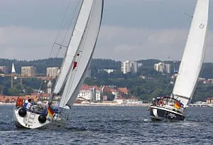 Regaty w match racingu odbywają się na jachtach różnych klas. W Sopocie będzie to Diamant 3000. 