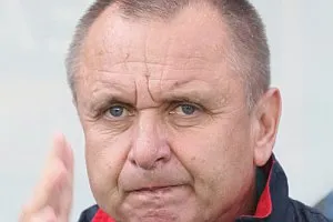 Czy Bogusław Kaczmarek zajmie miejsce  Roberta Jończyka na stanowisku trenera Arki?
