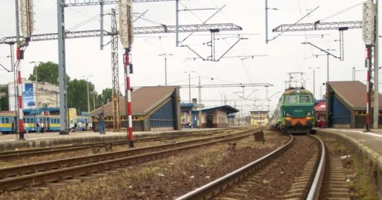 Dzięki remontowi torów, pociągi na trasie Gdynia - Warszawa będą mogły się poruszać z prędkością nawet 200 km/godz.