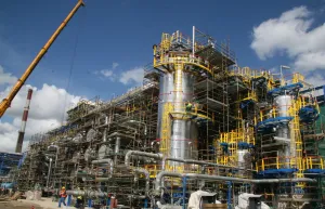 Lotos planuje wybudować na terenie rafinerii gdańskiej tzw. instalację opóźnionego koksowania (DCU), która bezpośrednio wpłynie na wzrost efektywności przerobu surowca.