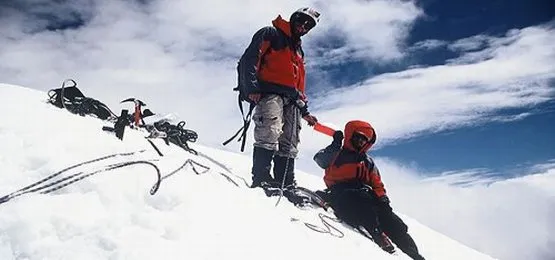 Zdobywcy Kolosa w kategorii "alpinizm" Wojciech Kozub i Andrzej Głuszek podczas wyprawy w Karkorum. Trzeci z nagrodzonych - Łukasz Depta - jest autorem zdjęcia.
