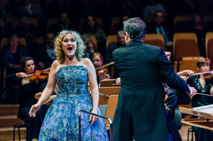 Gwiazda koncertu "Muzyka czyni cuda", niemiecka sopranistka Simone Kermes.