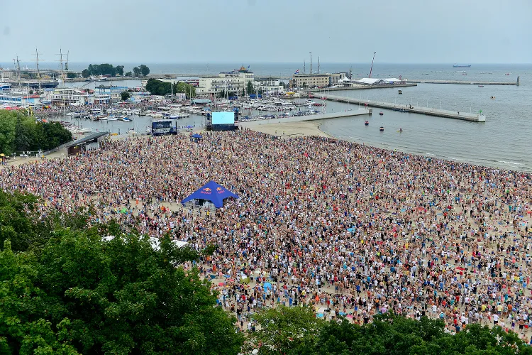Red Bull Air Race zgromadził w Gdyni tłumy. W 2015 roku największą imprezą będzie Open'er Festival.