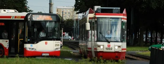 Gdańską komunikacją miejską jeździ coraz mniej pasażerów bez biletu.
