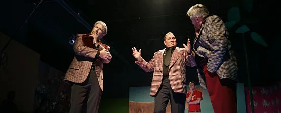 Laur najlepszego trójmiejskiego spektaklu w 2007 roku zdecydowanie należy się "G&reg;upie Laokoona" Tadeusza Różewicza w reżyserii Jarosława Tumidajskiego.