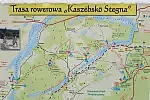 Tablica z mapą szlaku rowerowego Kaszëbskô Stegna oraz ciekawostkami po drodze