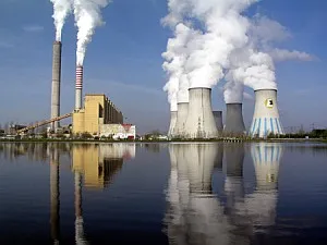 Największą elektrownią cieplną (kondensacyjną) w Europie jest elektrownia w Bełchatowie.