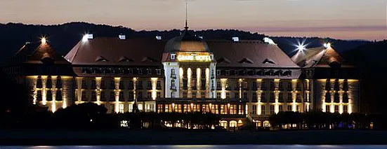 Na czas pobytu ministrów z Europy sopocki Grand Hotel stał się prawdziwą twierdzą. 