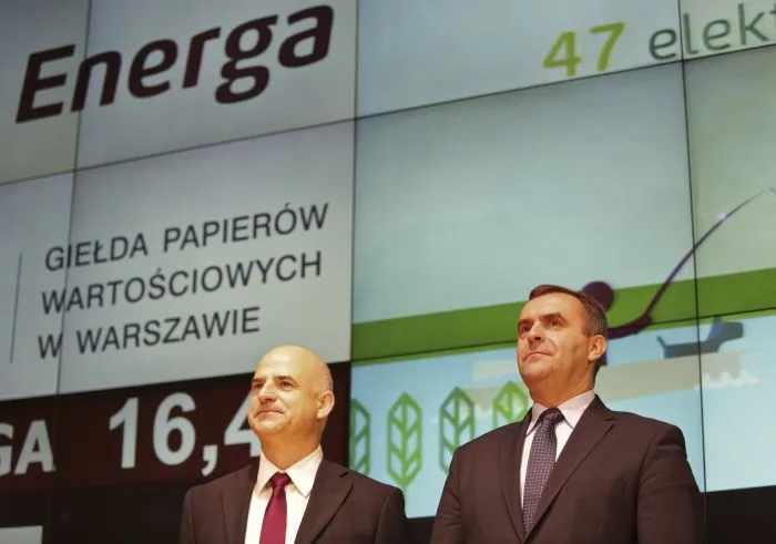 Prezes Energa SA Mirosław Bieliński i minister skarbu państwa Włodzimierz Karpiński podczas debiutu Energa SA na giełdzie. Czy minister zaplanował już połączenie Energi z jej konkurentem - grupą PGE?