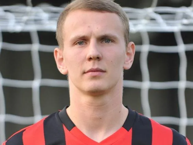 Mateusz Kuzimski jeszcze przed wyjazdem do Anglii potrafił w jednym sezonie zdobyć 36 bramek w IV lidze. Czy poziom wyżej w barwach Bałtyku przypomni sobie o strzeleckiej skuteczności?