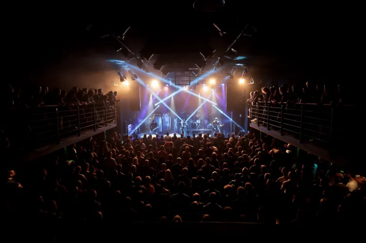 Atlantic to obecnie największy klub muzyczny w Gdyni. Pomieści około 800 osób.