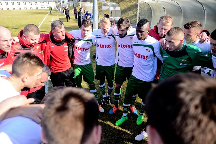 Tak mobilizował piłkarzy Lechii II przed meczem z Bałtykiem sztab trenerski gdańskich rezerw. 