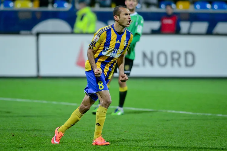 Marcus na inaugurację wiosny w I lidze strzelił 25. gola w barwach Arki, a w oficjalnym meczu pierwszej drużyny żółto-niebieskich wystąpił po raz 71. 