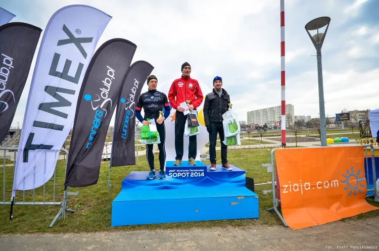 Najszybsi w sopockim biegu byli: Mateusz Niemczyk, Leszek Zblewski i Damian Wnuk.