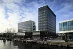 Główna siedziba PKO Banku Hipotecznego będzie znajdowała się w kompleksie Gdynia Waterfront. PKO Bank Polski zajmie jeden z budynków kompleksu. Zajdzie się w nim nie tylko siedziba Banku Hipotecznego, ale także siedziby PKO BP Faktoring, PKO Leasing oraz PKO TFI. 