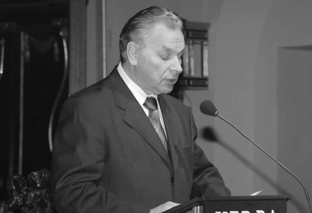 Prof. Jerzy Treder.