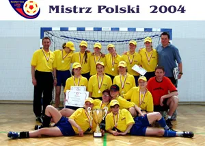 Drużyna UKS PTF Gdańsk - Mistrz Polski 2003/04
