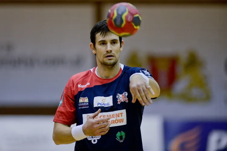 Marcin Lijewski był strażnikiem wyniku w meczu z Nielbą. Zdobył w sobotę dla Wybrzeża 8 bramek.